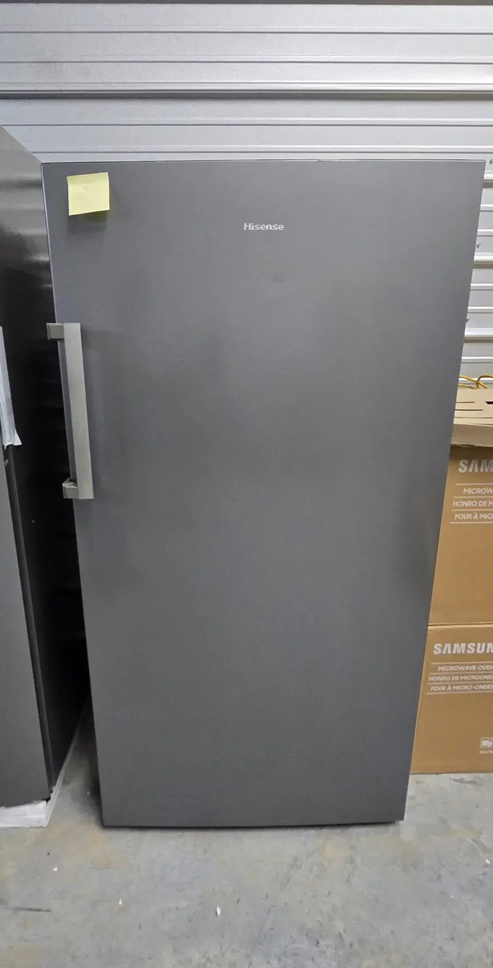Used like-new Hisense HFU171N1AVE 17.1 cu. ft. convertible upright freezer refrigerator